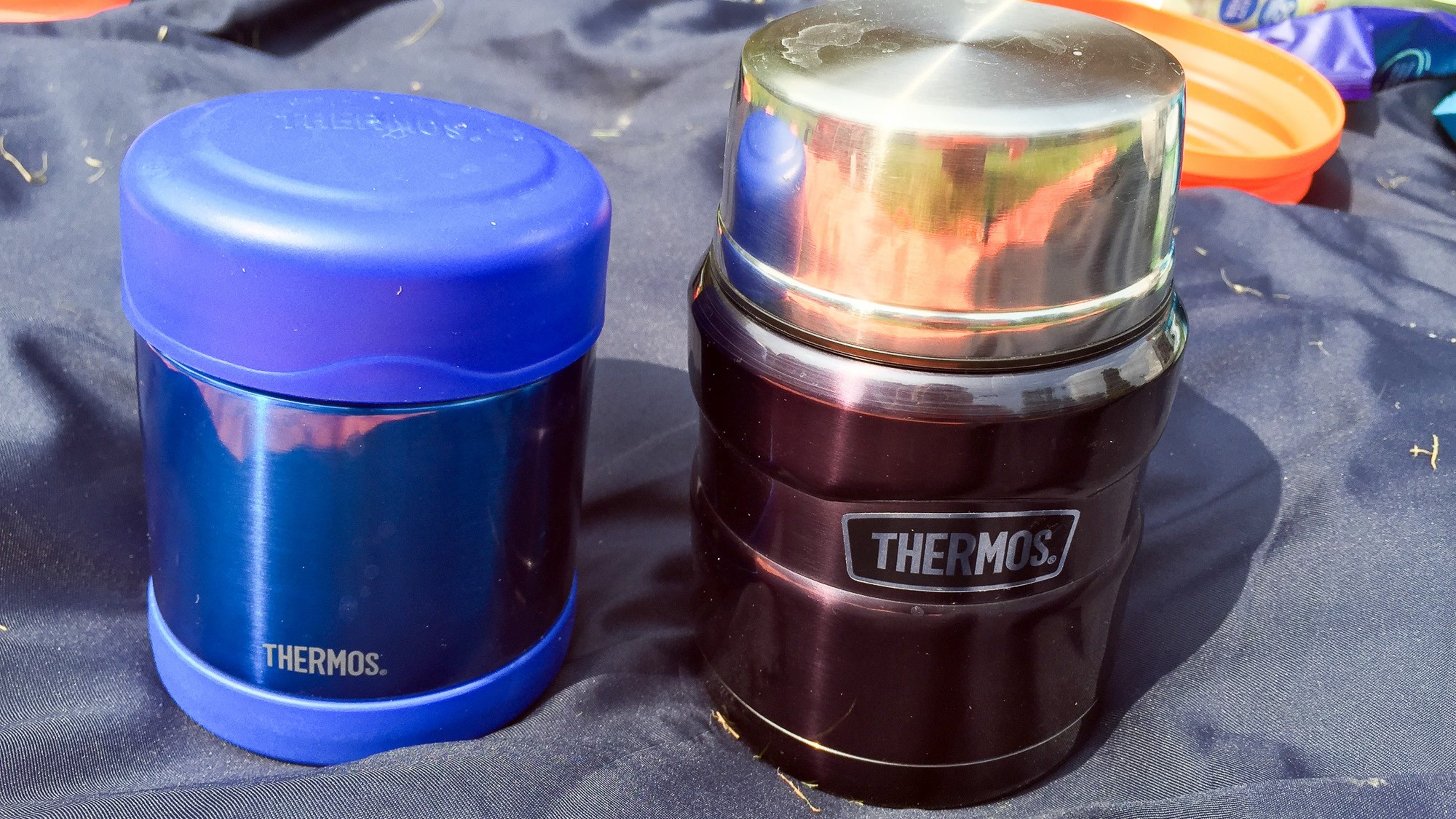 Photo of thermos flasks