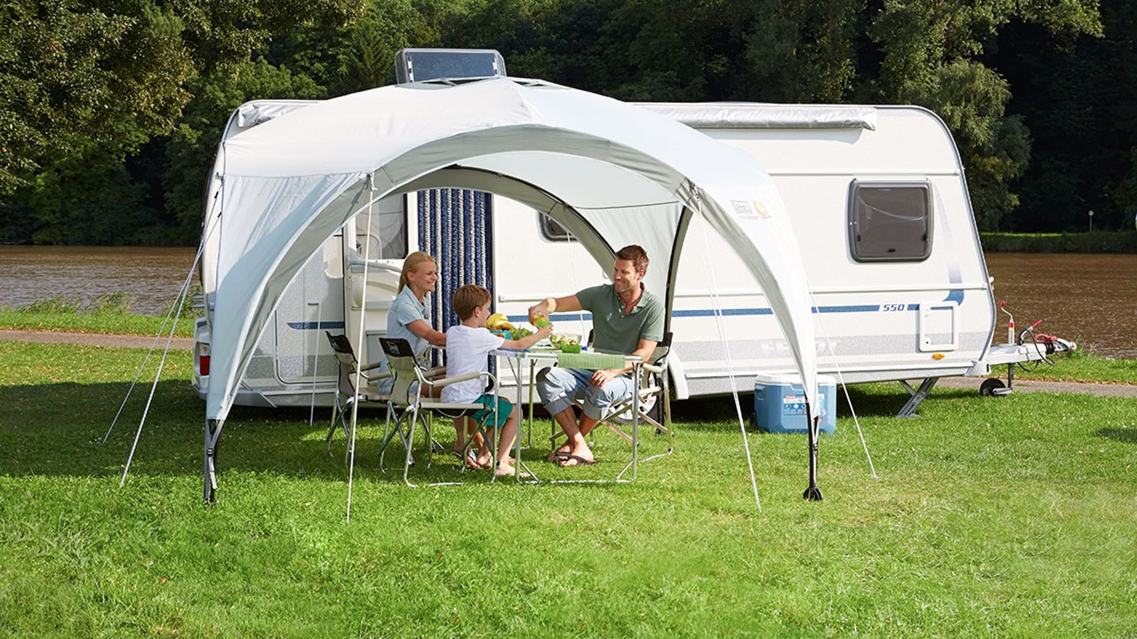 Caravanning with the Event Shelter