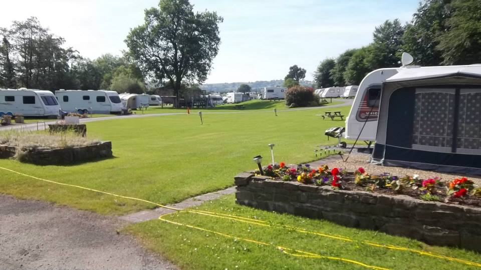 Erwlon Camping and Caravan Park
