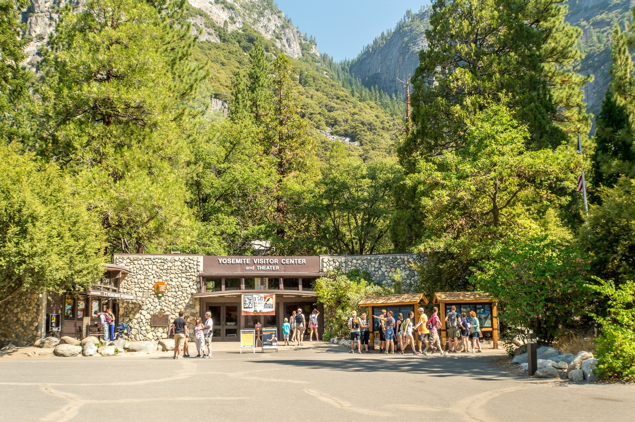 Yosemite Visitor Centre
