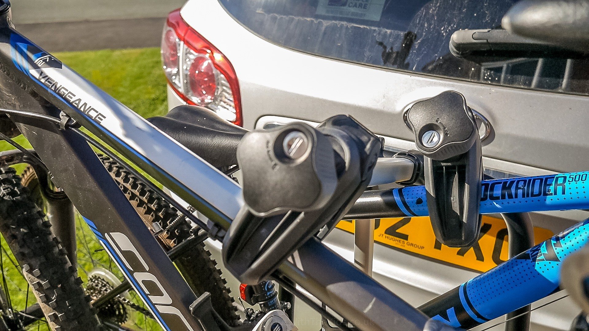 Lockable Cycle Carrier