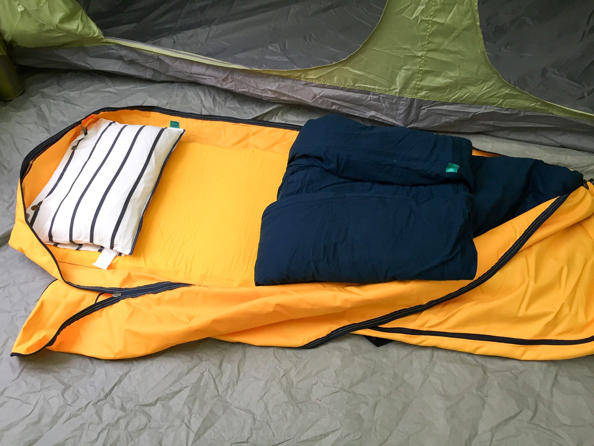 Bundle Bed Unzipped
