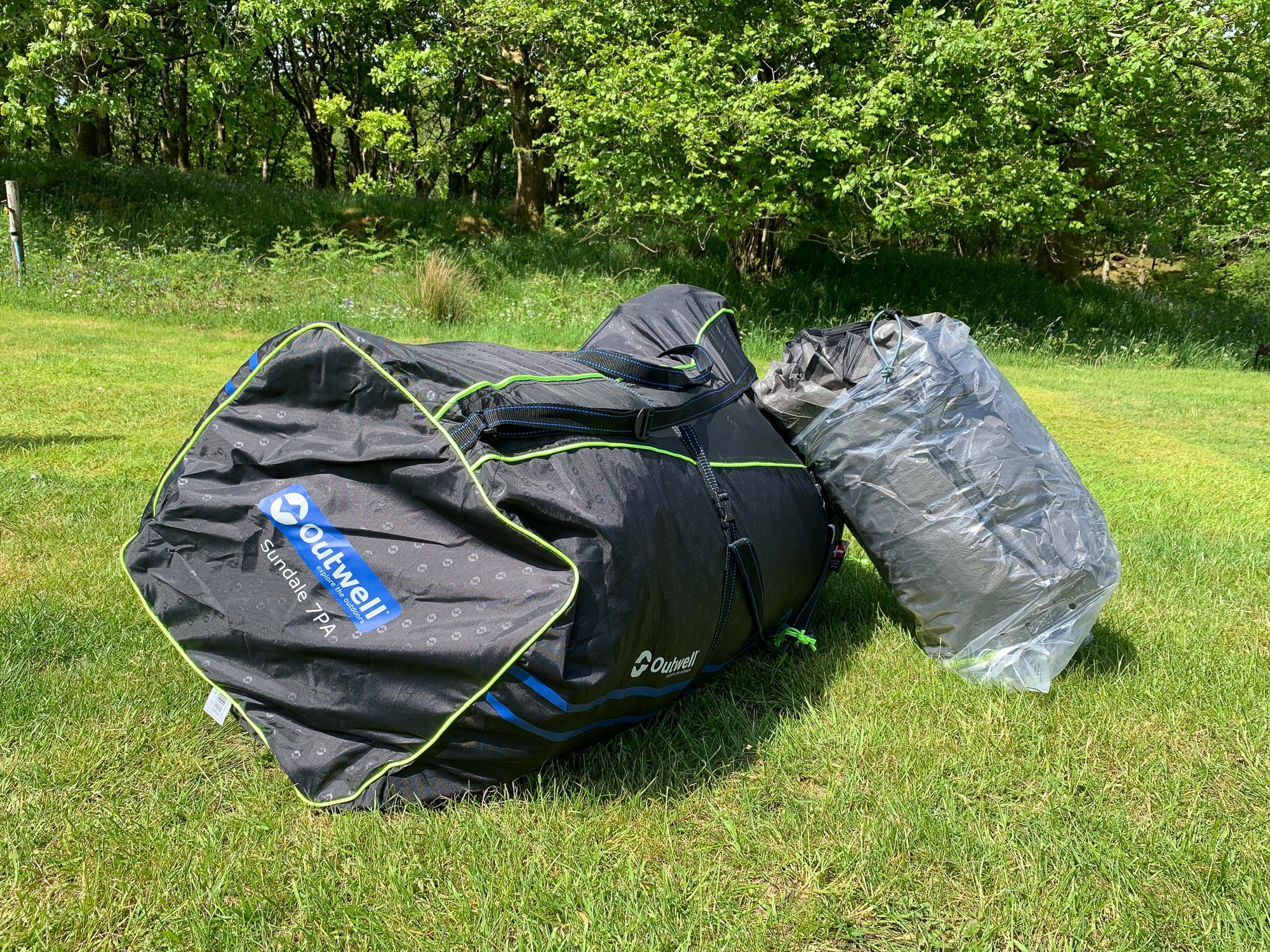 The Outwell Sundale 7PA back in its bag