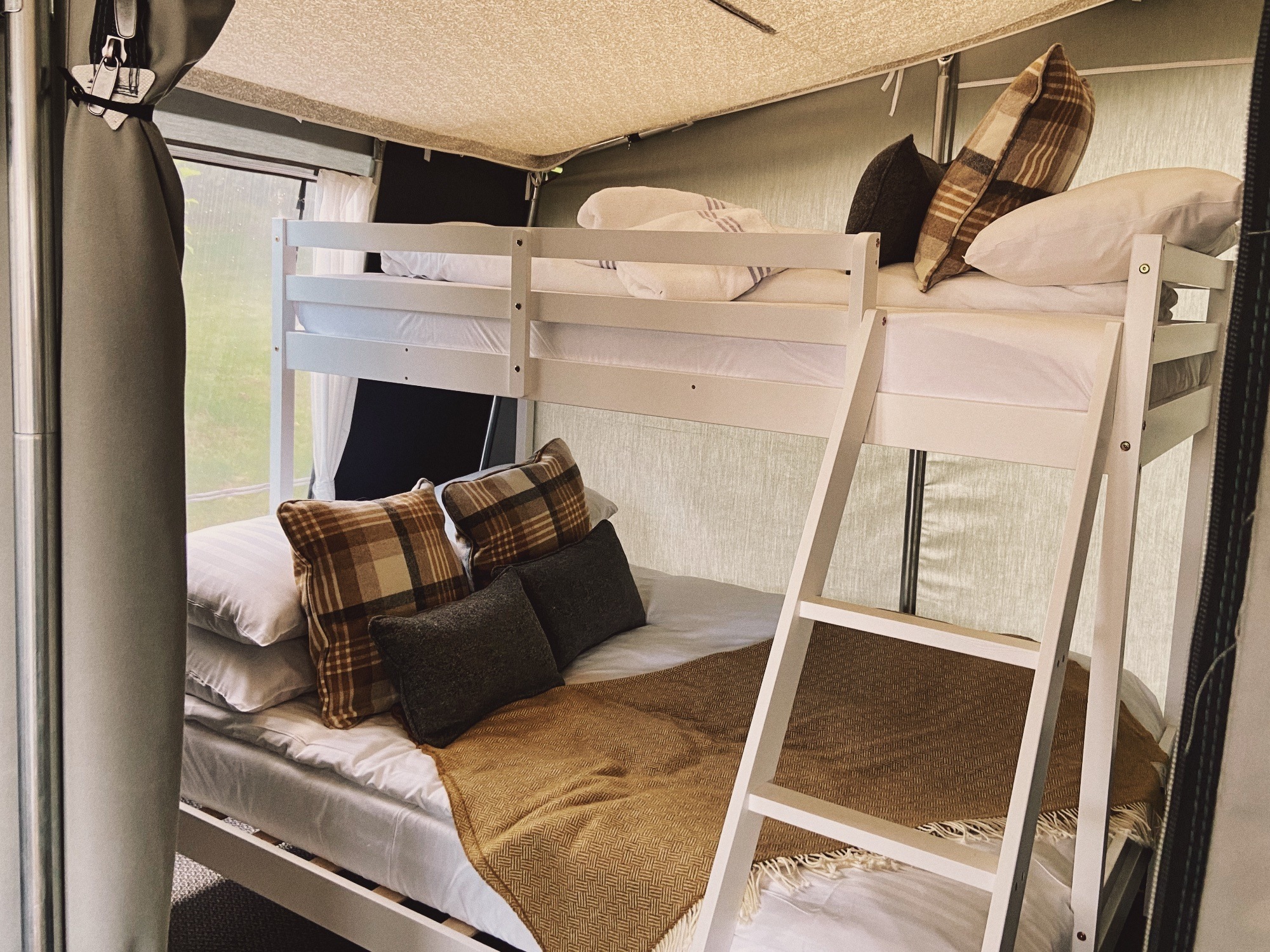 The triple bunk bed