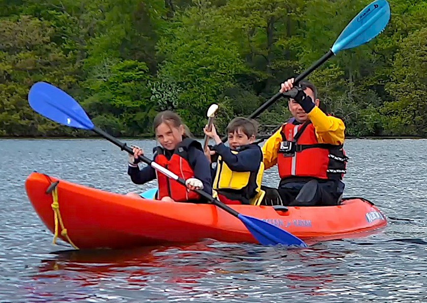 Paddling with Kids - How to introduce kids to canoeing without the worries